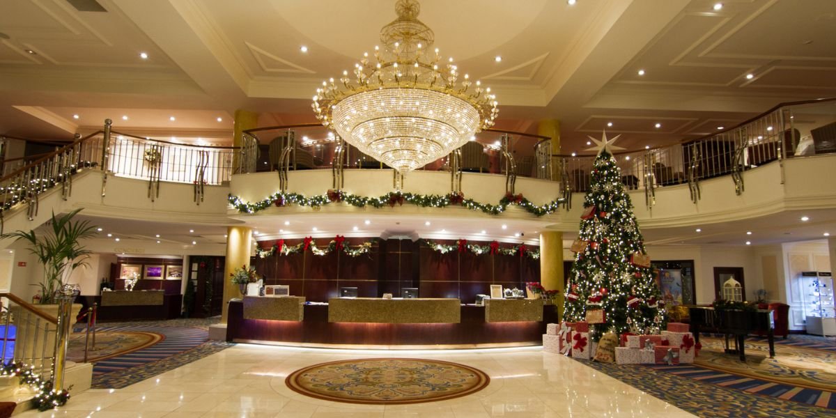 Experience the magic of the festive season at Knightsbrook Hotel Spa and Golf Resort